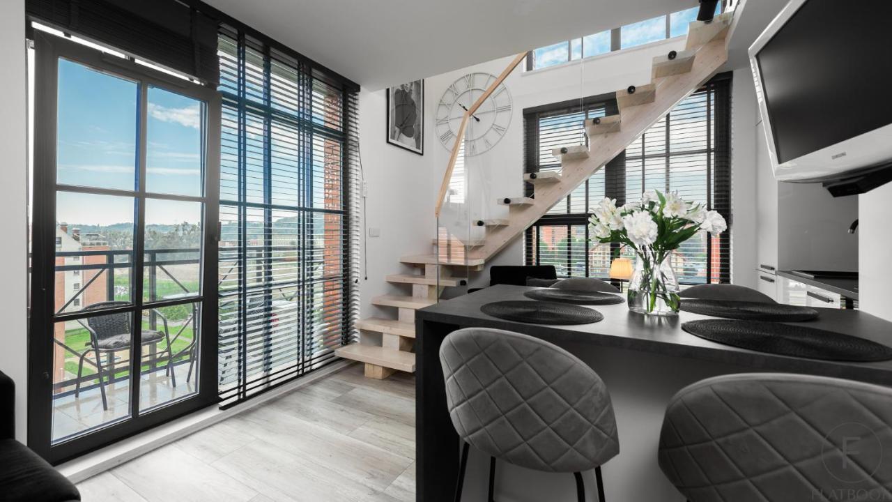 Flatbook - City Center Spa Apartments Dwie Motlawy Гданьск Экстерьер фото